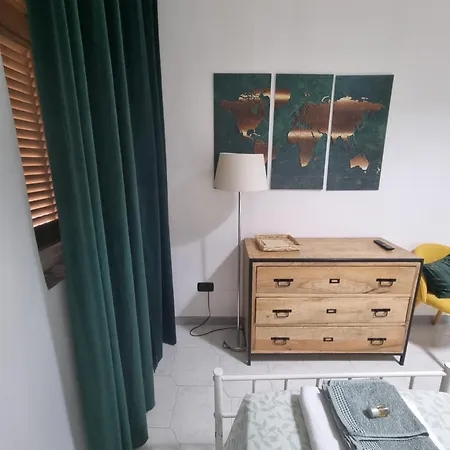 بيت ضيافة Civico 89 *